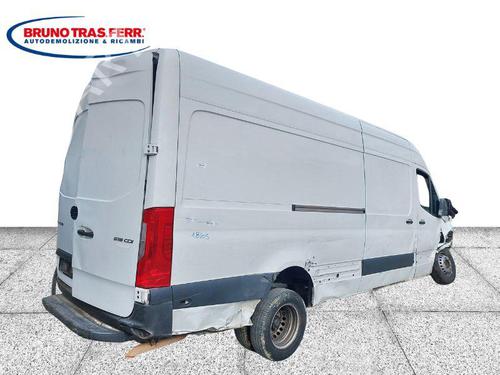 Radio MERCEDES-BENZ SPRINTER 5-t Van (B907) 511 CDI (907.653, 907.655, 907.657) | BP15174797E6