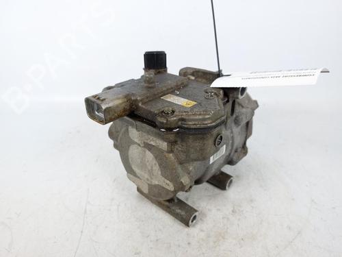Used AC compressor TOYOTA YARIS (_P13_) 1.5 Hybrid (NHP130_, NHP130) (101 hp) 15166123