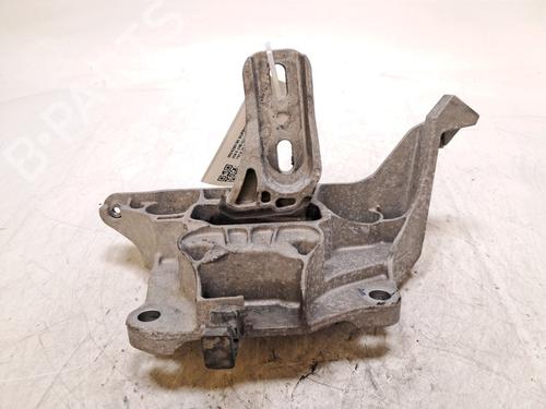 Supporto cambio Supporto cambio PEUGEOT 208 II (UB_, UP_, UW_, UJ_) 1.2 PureTech 75 (75 hp) 37019848 37019848