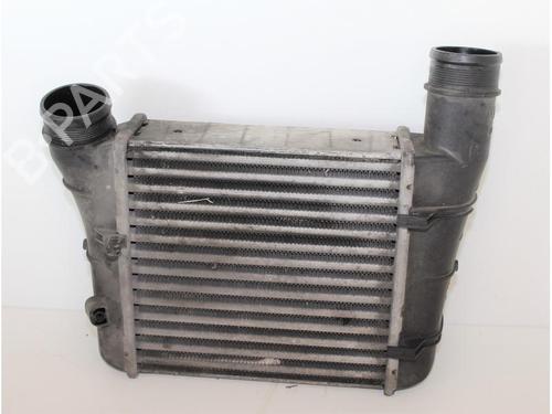 Intercooler AUDI A4 B7 Avant (8ED) 2.0 TDI (140 hp) 15145476