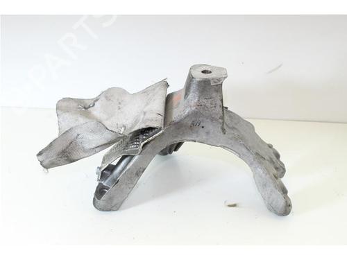 Used Engine mount Engine mount AUDI A4 B8 (8K2) 1.8 TFSI (120 hp) 15144003 15144003