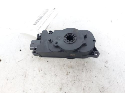 Used Engine control unit (ECU) BMW 1 (F40) 118 i (140 hp) 18328770