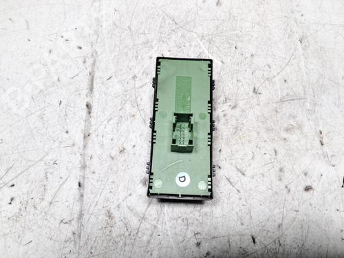 Left front window switch FIAT TIPO Saloon (356_, 357_) 1.6 D (356SXG1B) | BP33194965I27 - Image 2