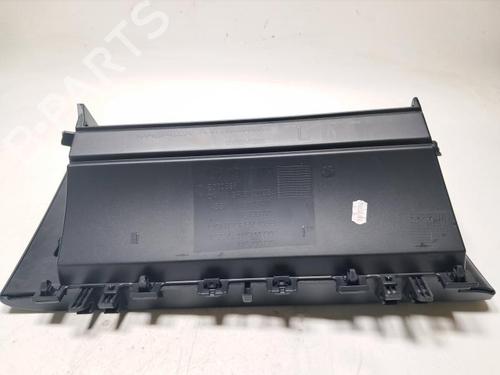 Glove box TOYOTA YARIS (_P21_, _PA1_, _PH1_) 1.5 Hybrid (MXPH10, MXPH11) | BP31036551C95
