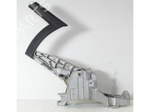 Used Hand brake PEUGEOT 308 II (LB_, LP_, LW_, LH_, L3_) 1.6 HDi / BlueHDi 115 (115 hp) 15142835