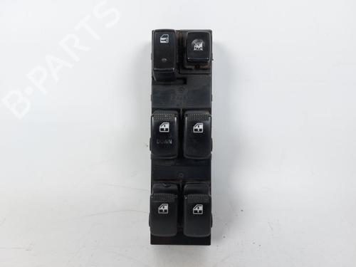Used Left front window switch KIA SPORTAGE II (JE_, KM_) 2.0 CRDi (113 hp) 22754338