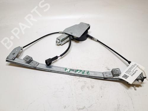 Elevador vidro frente esquerdo Elevador vidro frente esquerdo RENAULT CLIO II (BB_, CB_) 1.2 (BB0A, BB0F, BB10, BB1K, BB28, BB2D, BB2H, CB0A,... (58 hp) 36525516 36525516