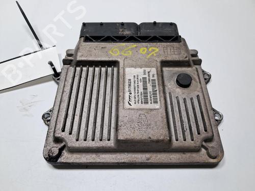 Engine control unit (ECU) LANCIA YPSILON (843_) 1.3 D Multijet (843.AXF11, 843.AXF1A, 843.AXM11,... | BP33196424M57 - Image 3