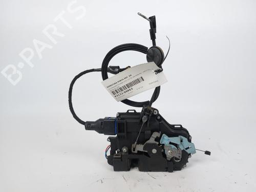 Used Front right lock VW TOURAN (1T3) 2.0 TDI (140 hp) 23881064