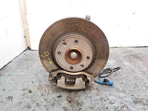 Used Right front steering knuckle Right front steering knuckle CITROËN C3 III (SX) 1.2 PureTech 82 (83 hp) 31272677 31272677