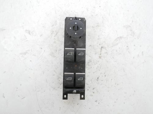Used Left front window switch Left front window switch FORD B-MAX (JK) 1.5 TDCi (95 hp) 22754115 22754115