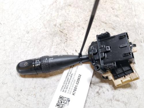 Used Steering column stalk Steering column stalk SUZUKI SWIFT III (MZ, EZ) 1.3 (RS413, ZC11S) (92 hp) 36218269 36218269