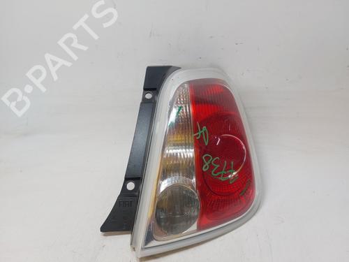 right-taillight-fiat-500-312_-2007-36488606 main image