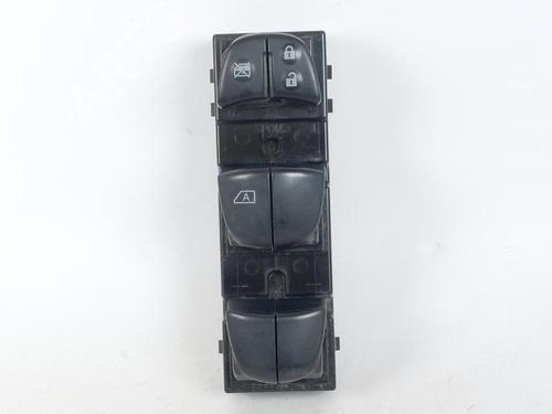 Used Left front window switch NISSAN JUKE (F15) 1.2 DIG-T (115 hp) 22754257