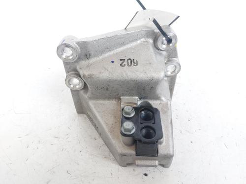Used Gearbox mount Gearbox mount 22754653 22754653