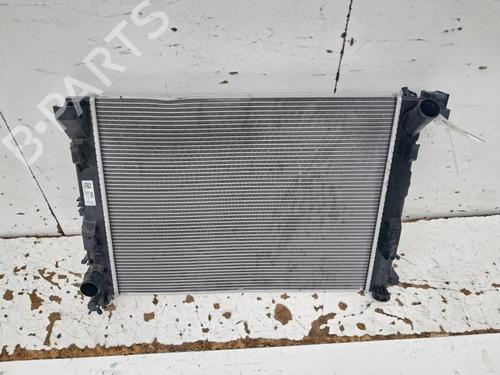 Used Water radiator Water radiator RENAULT CLIO V (B7_) 1.0 TCe 90 (B7MT) (91 hp) 39911435 39911435