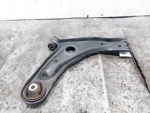 Left front suspension arm TOYOTA YARIS (_P21_, _PA1_, _PH1_) 1.5 Hybrid (MXPH10, MXPH11) | BP31036589M12 