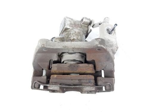 Used Right front brake caliper TOYOTA YARIS (_P13_) 1.5 Hybrid (NHP130_) (101 hp) 15155987
