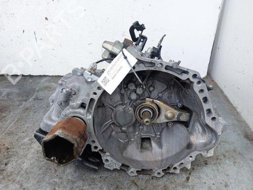 Used Gearbox Gearbox TOYOTA YARIS (_P9_) 1.4 D-4D (NLP90_, NLP90R) (90 hp) 33457078 33457078