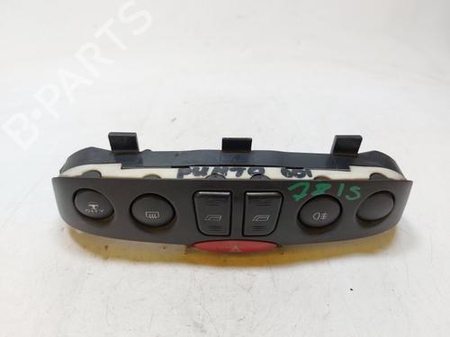 Used Left front window switch Left front window switch FIAT PUNTO (188_) 1.3 JTD 16V (70 hp) 36771612 36771612