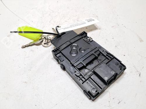 Módulo eletrónico RENAULT SCÉNIC III (JZ0/1_) 1.6 dCi (JZ00, JZ12) (130 hp) 33197010