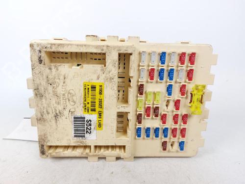 Used Fuse box HYUNDAI ix35 (LM, EL, ELH) 1.7 CRDi (116 hp) 15172171