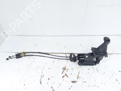 Used Shift knob PEUGEOT 208 I (CA_, CC_) 1.2 GPL (82 hp) 15173678