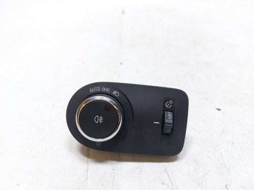 Used Switch Switch OPEL CROSSLAND X / CROSSLAND (P17, P2QO) 1.5 (75) (110 hp) 33752313 33752313