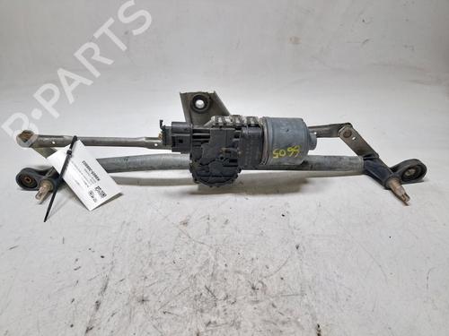 Used Front wiper motor Front wiper motor ALFA ROMEO 147 (937_) 1.9 JTDM 8V (937.AXD1A, 937.AXU1A, 937.BXU1A) (120 hp) 33196411 33196411