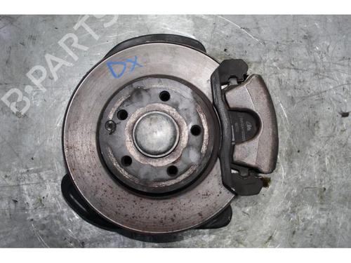 Used Right front steering knuckle Right front steering knuckle MERCEDES-BENZ C-CLASS (W204) C 220 CDI (204.008) (170 hp) 15146429 15146429