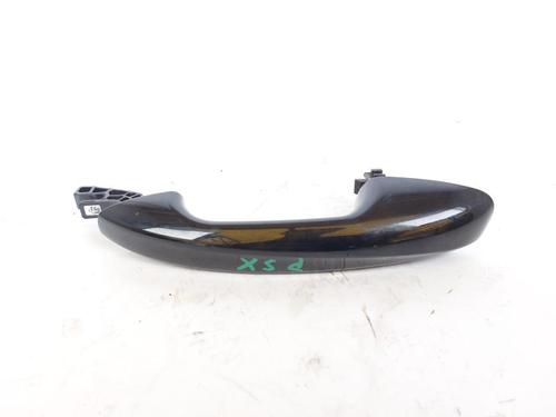 Used Front left exterior door handle Front left exterior door handle 18898667 18898667