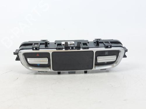 Used Climate control Climate control MERCEDES-BENZ GLC Coupe (C253) 300 de 4-matic (253.311) (306 hp) 16062624 16062624