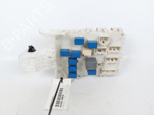 Used Fuse box SUZUKI VITARA (LY) 1.6 DDiS (APK 416D) (120 hp) 15162661