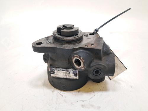 Used Steering pump Steering pump IVECO DAILY I Bus 40-10 (12615111, 12615112, 12615115) (103 hp) 40288165 40288165