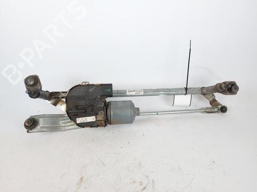 Used Front wiper motor Front wiper motor VW GOLF VII (5G1, BQ1, BE1, BE2) 1.6 TDI (105 hp) 15157758 15157758