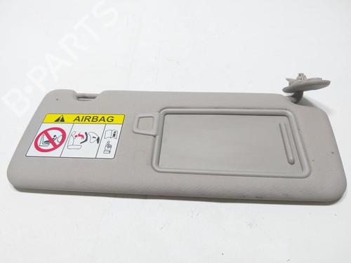 Used Right sun visor Right sun visor 33196579 33196579