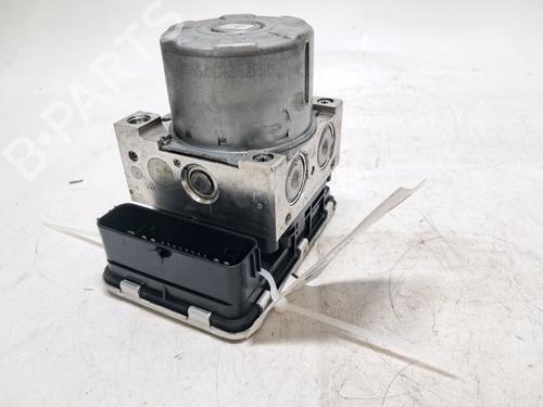 Used ABS pump ABS pump VW T-ROC (A11, D11) 1.5 TSI (150 hp) 39634648 39634648