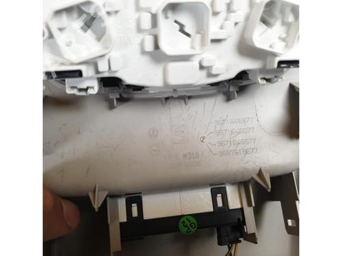 Interior roof light CITROËN C4 II (NC_) 1.6 BlueHDi 100 | BP15152681I8