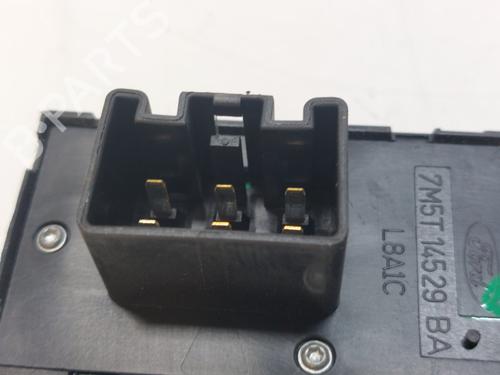 Left front window switch FORD FOCUS II Turnier (DA_, FFS, DS) 1.6 TDCi | BP36353108I27 - Image 4