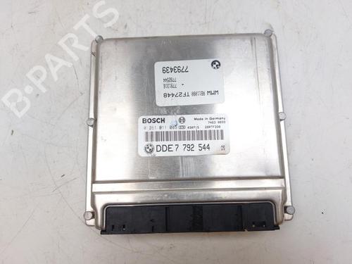 Used Engine control unit (ECU) BMW 1 (E87) 118 i (129 hp) 26574019