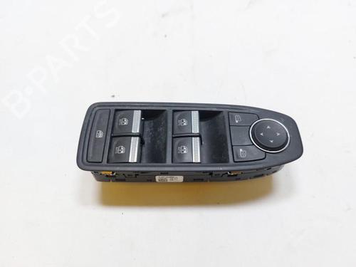 Used Left front window switch RENAULT CAPTUR II (HF_) LPG (HFMT) (101 hp) 33195559