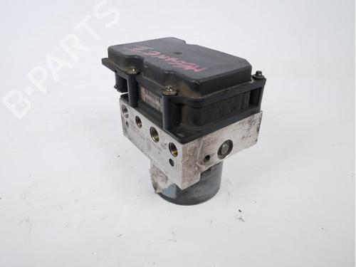 Used ABS pump RENAULT MEGANE II (BM0/1_, CM0/1_) 1.5 dCi (BM1F, CM1F) (86 hp) 15148617