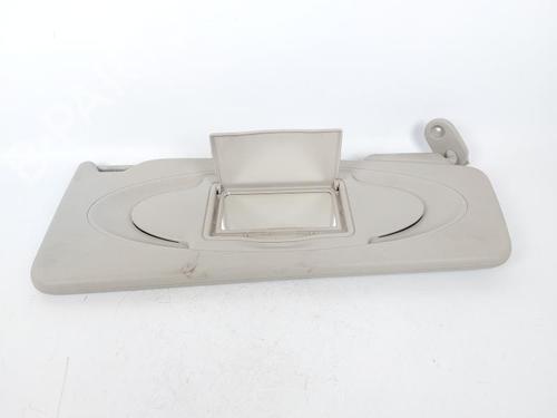 Used Right sun visor Right sun visor 15163229 15163229