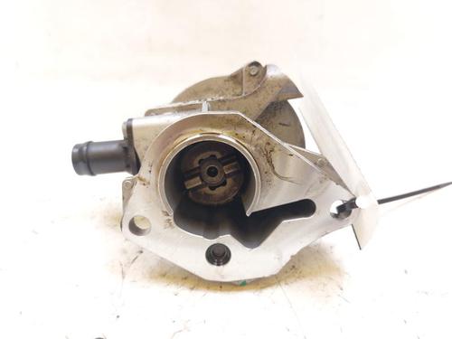 Used Vacuum pump Vacuum pump MERCEDES-BENZ A-CLASS (W176) A 160 CDI / d (176.011) (90 hp) 27554854 27554854