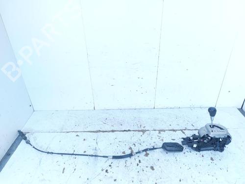 Used Shift knob Shift knob TOYOTA YARIS (_P13_) 1.5 Hybrid (NHP130_, NHP130) (101 hp) 27443054 27443054