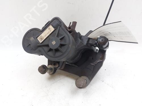 Used Right front brake caliper Right front brake caliper JAGUAR F-PACE (X761) 2.0 TD4 AWD (180 hp) 26516593 26516593