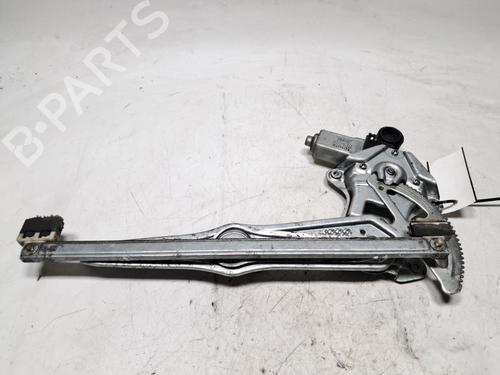 Used Front right window mechanism Front right window mechanism TOYOTA YARIS (_P1_) 1.3 (NCP10, SCP12_) (86 hp) 33193586 33193586