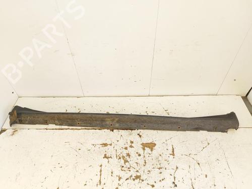 Used Step NISSAN JUKE (F15) 1.2 DIG-T (115 hp) 15942271