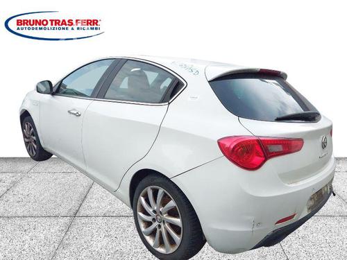 Fuel pump ALFA ROMEO GIULIETTA (940_) 1.6 JTDM (940FYB11, 940FYB1A, 940FYF11, 940FYF1A) | BP15167405M76