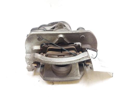 Used Right front brake caliper Right front brake caliper LEXUS NX (_Z1_) 300h AWD (AYZ15_, AYZ15R) (197 hp) 27537424 27537424